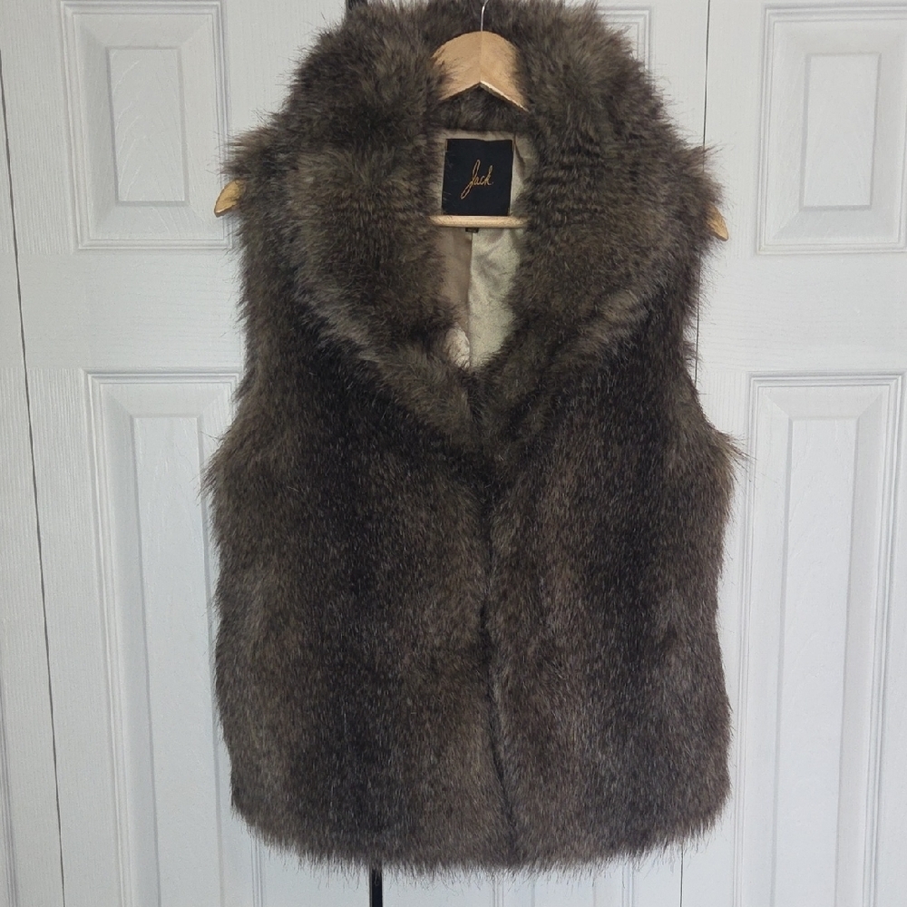 Jack by BB Dakota Brown Faux Fur Vest